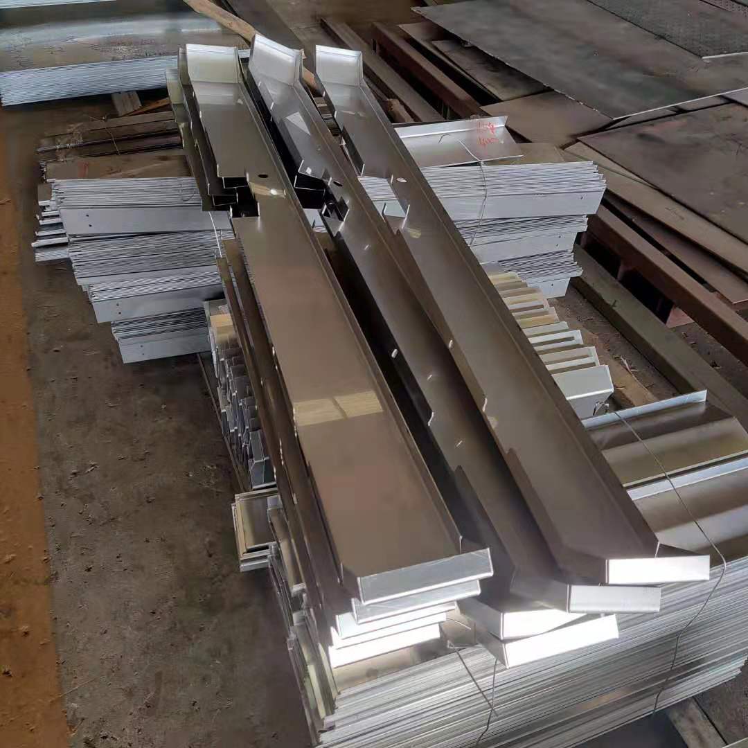 長(zhǎng)沙不銹鋼厚板折彎加工廠家——豪峻 專業(yè)團(tuán)隊(duì)設(shè)計(jì)加工值得信賴