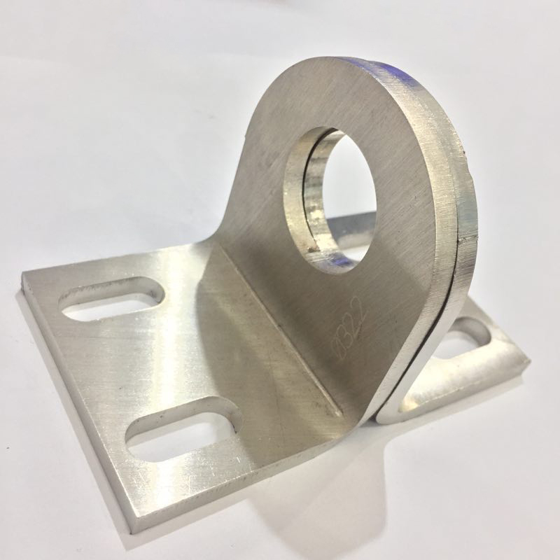 順德鍍鋅板鈑金加工定制——豪峻二十人專業(yè)團(tuán)隊(duì)設(shè)計加工