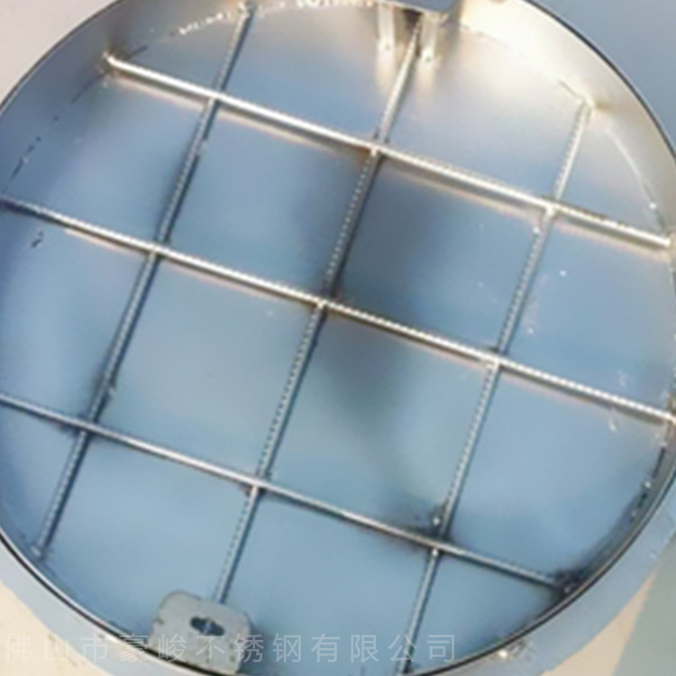 專業(yè)‘不銹鋼雨水裝飾井蓋’定做廠家出沒(méi)在佛山