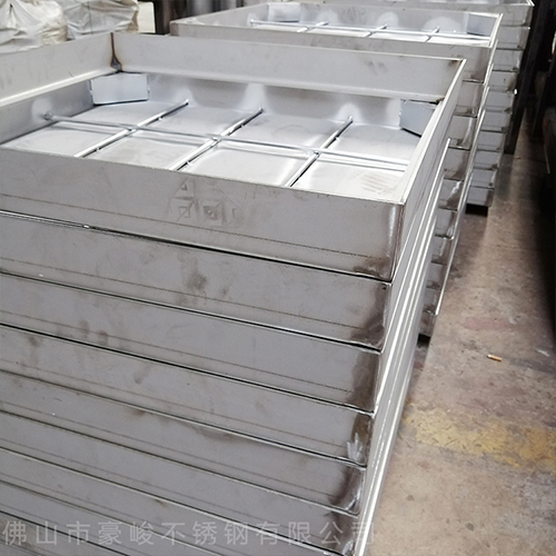 佛山豪峻污水處理不銹鋼蓋板質(zhì)量放在第一位