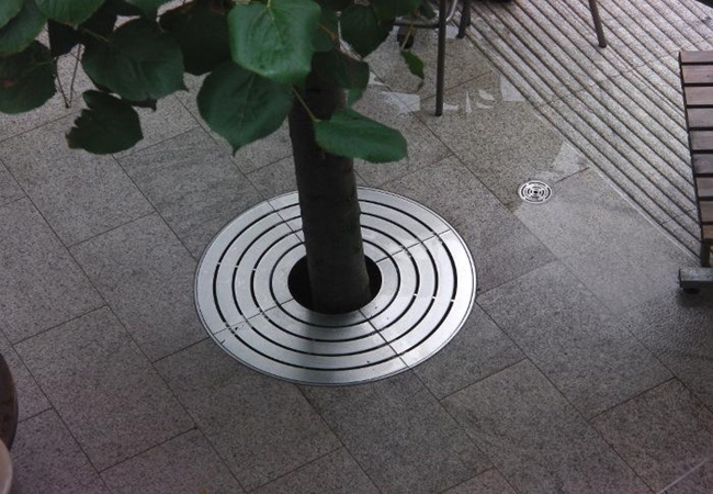 不銹鋼格柵304不銹鋼樹(shù)池蓋板美化環(huán)境防盜設(shè)計(jì)
