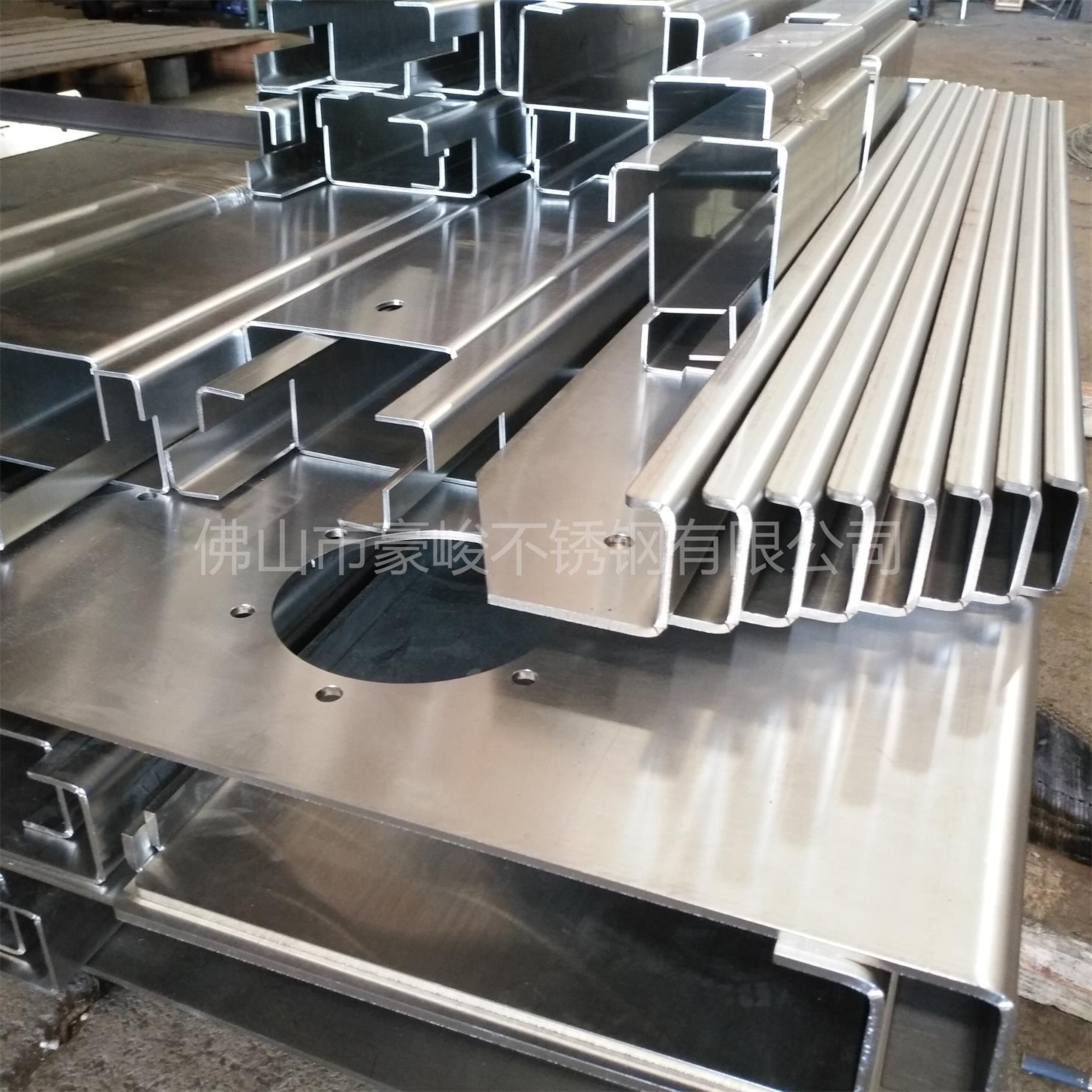 導(dǎo)軌折彎加工 導(dǎo)軌折彎加工